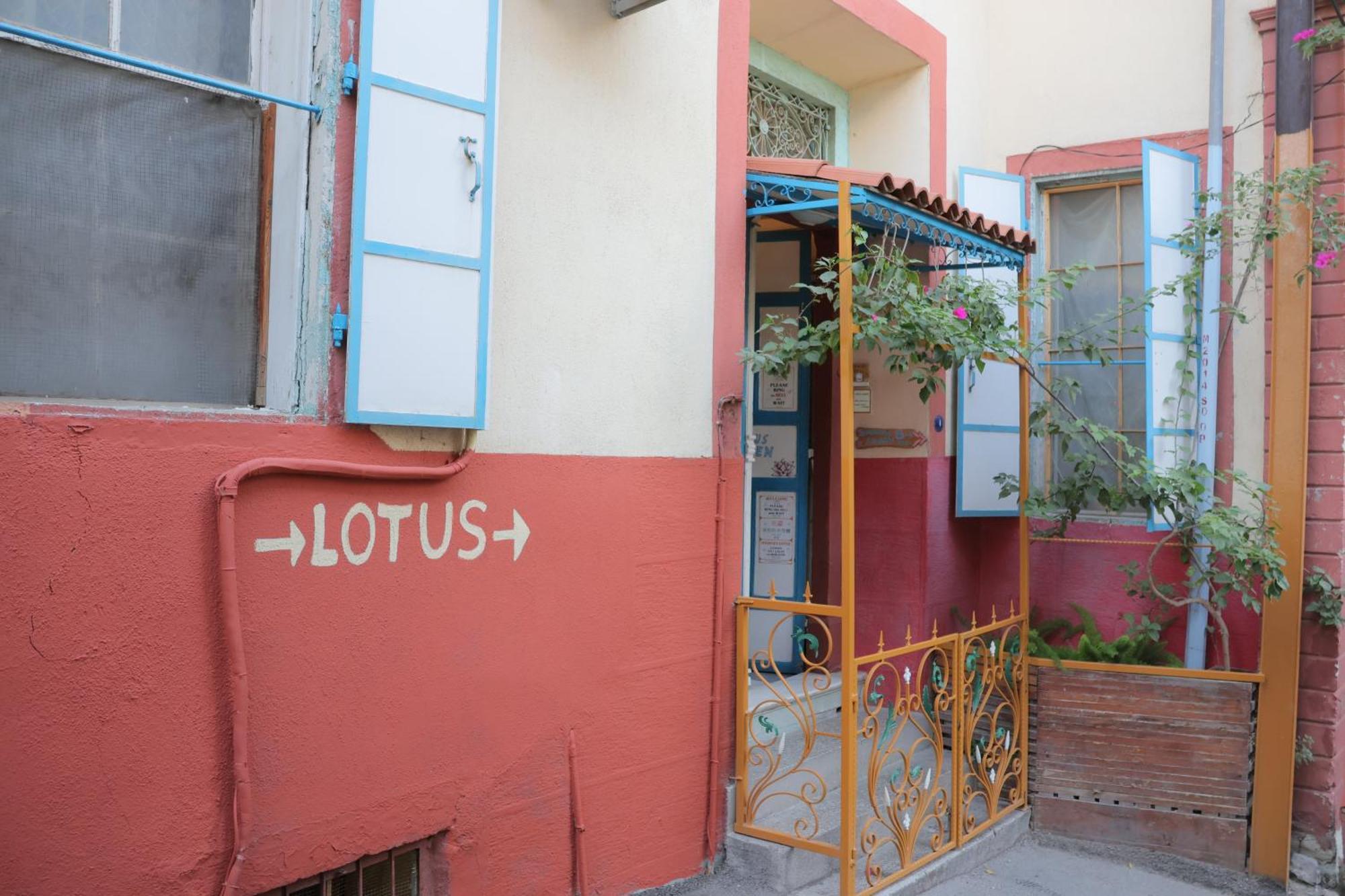 Lotus Garden Hostel İzmir Kültér fotó